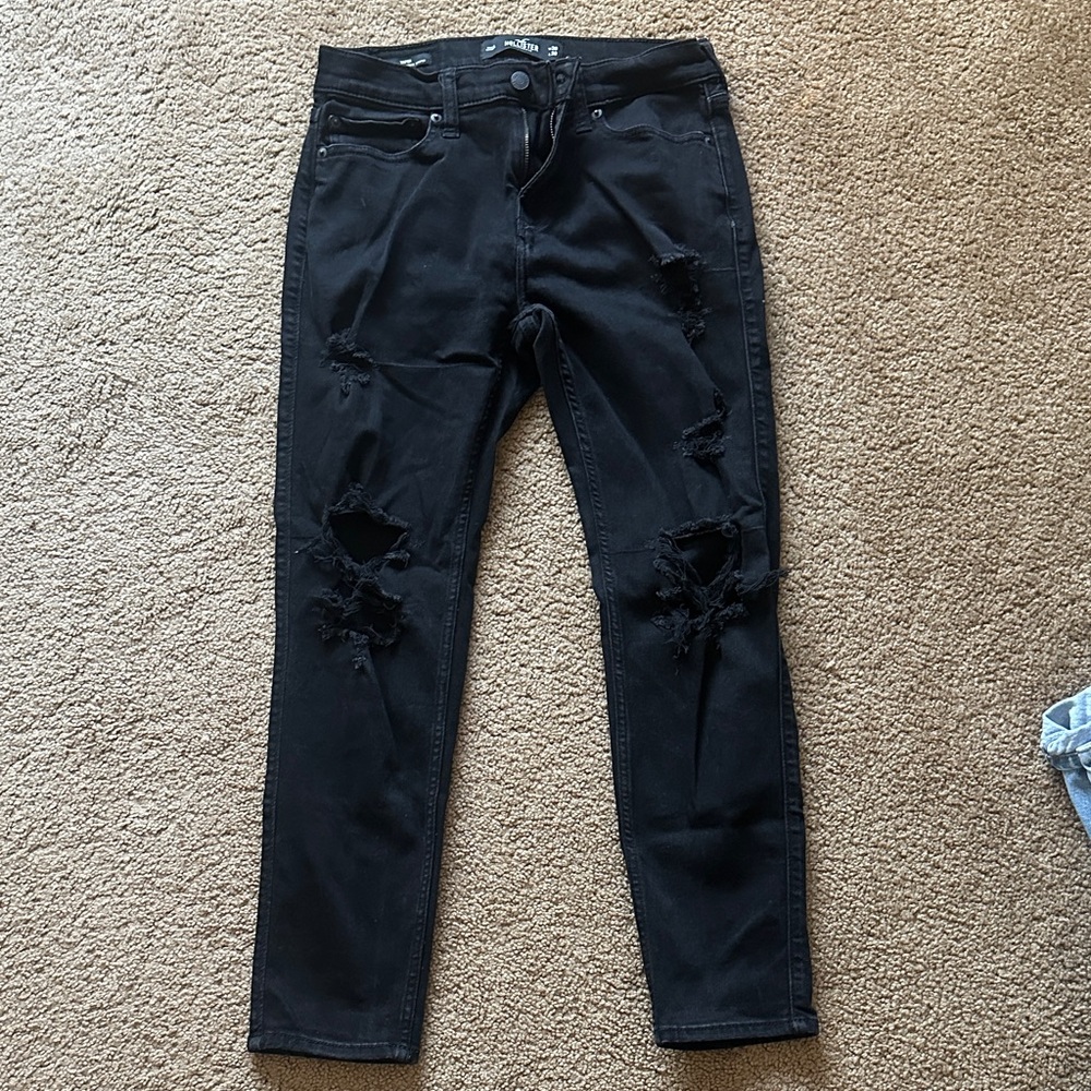 Hollister Women's Black Distressed Skinny Jeans